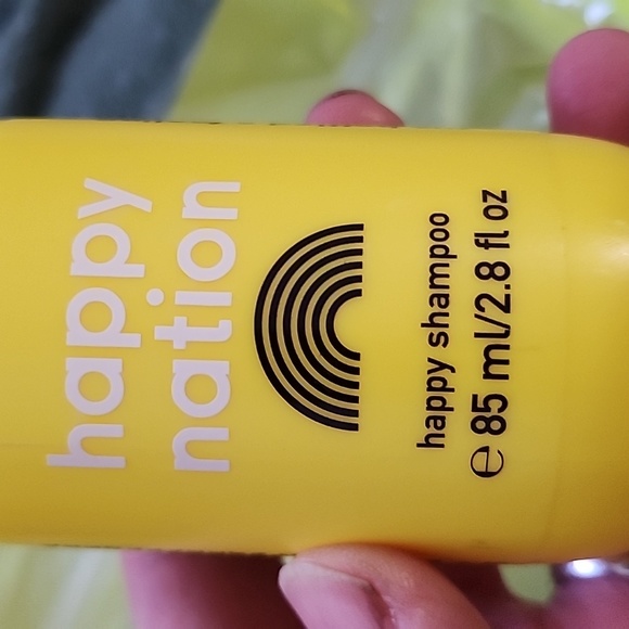 Happy Nation Body Care Life Kit - Picture 3 of 13